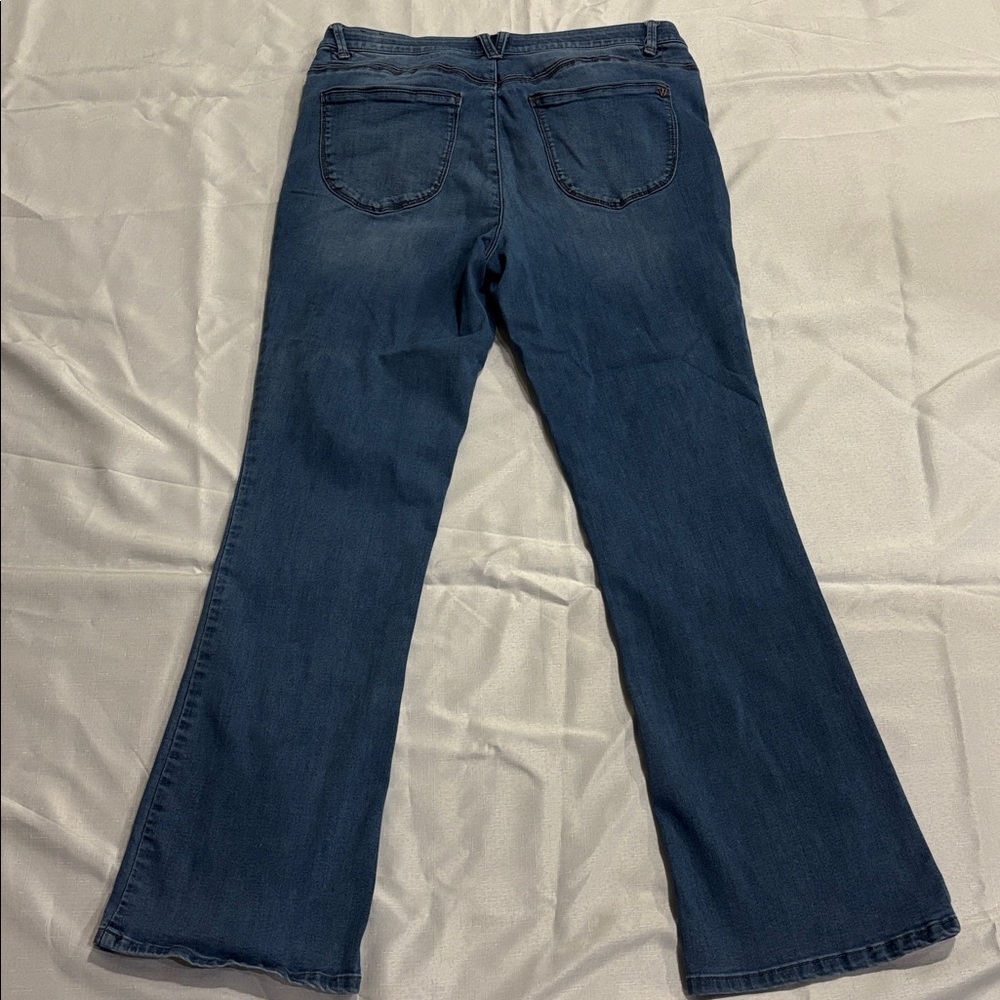 Woman’s Wit & Wisdom Jeans in Deep Blue Wider Leg, size 14 - Picture 7 of 8